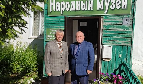 История в делах и лицах